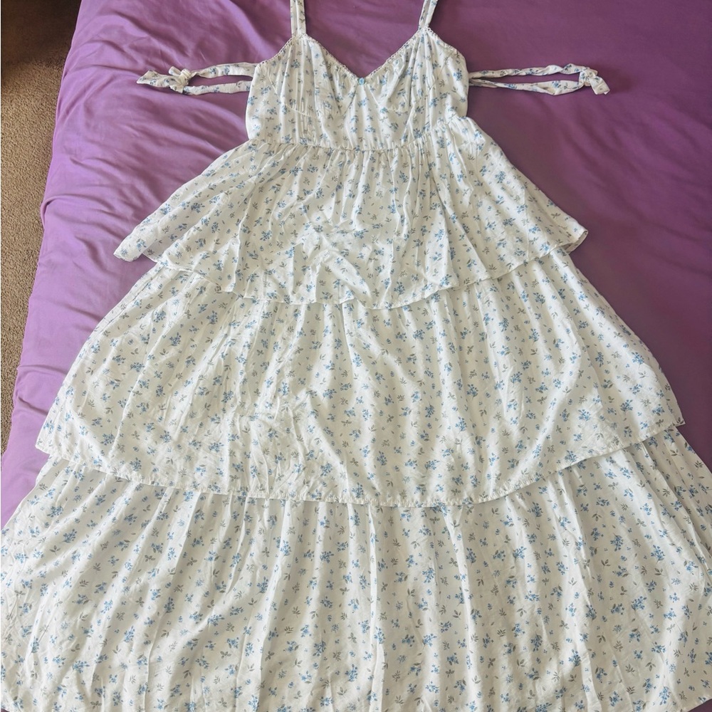 🩵🤍Blu Pepper White and Blue Floral Kids Dress